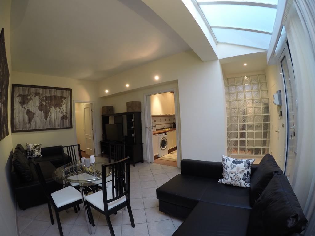 Michelangelo Boutique Apartment Неаполь Экстерьер фото