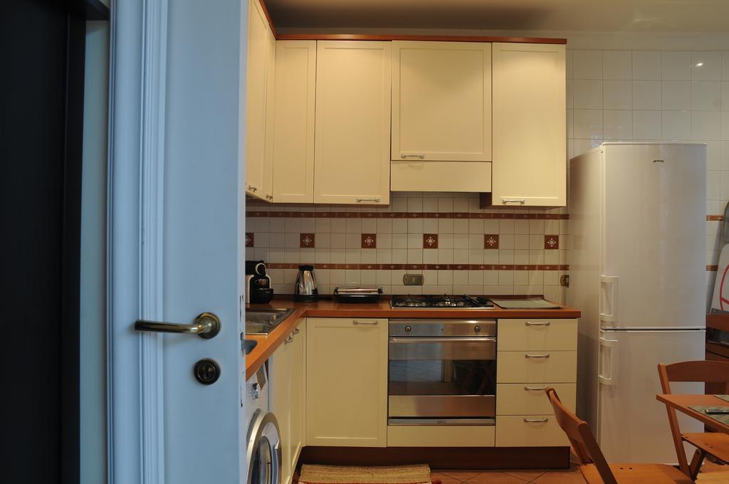 Michelangelo Boutique Apartment Неаполь Экстерьер фото